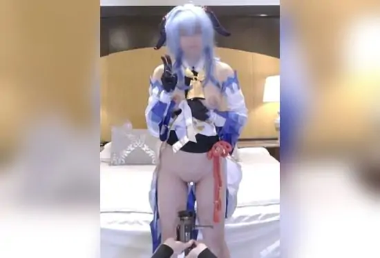 [FC2-PPV-4776535] I invited her to a slender beauty in a OL who works as a paffy nipple and is a cosplayer on holiday, and Genshin Amaumu-chan, a panty book masturbation edition