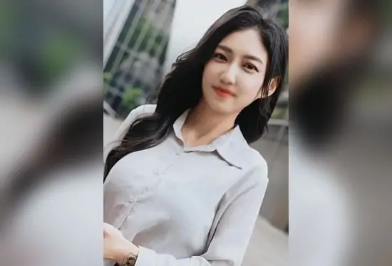 [FC2-PPV-4804842] A super beautiful and serious new graduate from the IT industry with an excellent figure transforms instantly when she sees a big black cock. From leaving work to returning, she reaches climax with intense thrusting, squirting continuously.