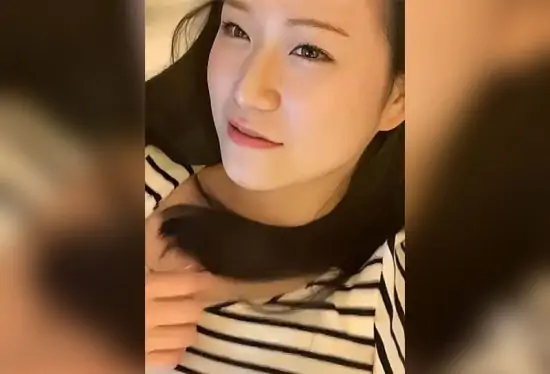 [FC2-PPV-4848629] Creampie for Beautiful Wife Craving Stranger’s Cock from Midday with Hubby Away- https://javgods.com