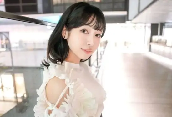 [SIRO-5633] Fair-skinned beauty college student! Her sexual awakening began when the shower hit her privates! She prefers internal over external stimulation, writhing in ecstasy from insertion, worth way more than a glance!!