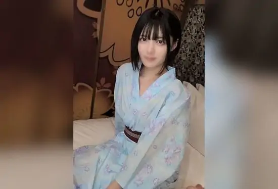 [FC2-PPV-4876823] Gap Appeal! Innocent Yet Super Slutty Cute College Girl, 20: Creampied in Outdoor Bath, Spreading Pussy in Yukata (Yuminy)