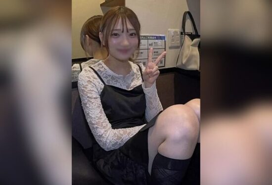 [FC2-PPV-4963641] Uncensored. Aspiring nursery teacher who also did idol scouting. First-release private sex footage, raw climax
