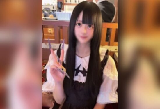 [FC2-PPV-4971063] Came midway and passed out cafe girl. Since no reaction, half-out half-in creampie and discarded
