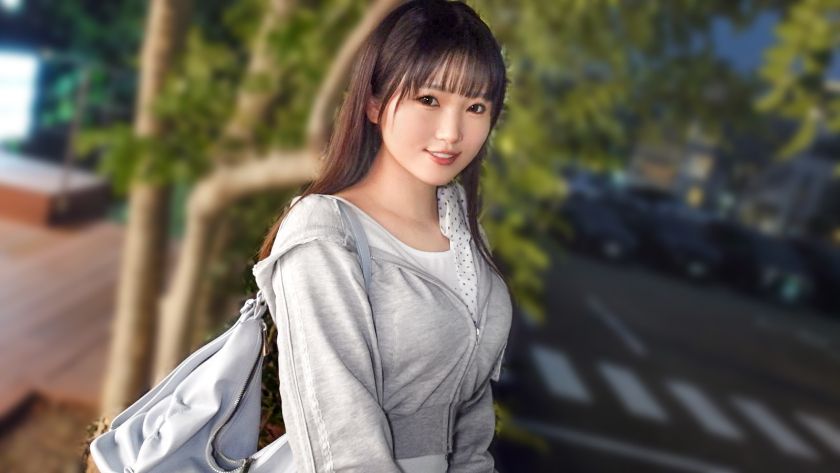 [SIRO-5719] A precocious girl who likes older men. She gets turned on being surrounded by middle-aged guys in a porn theater. - https://javgods.com